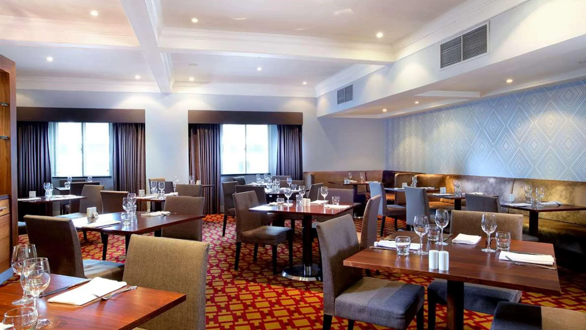 Aberdeen Airport Dyce Hotel, Sure Hotel Collection By BW